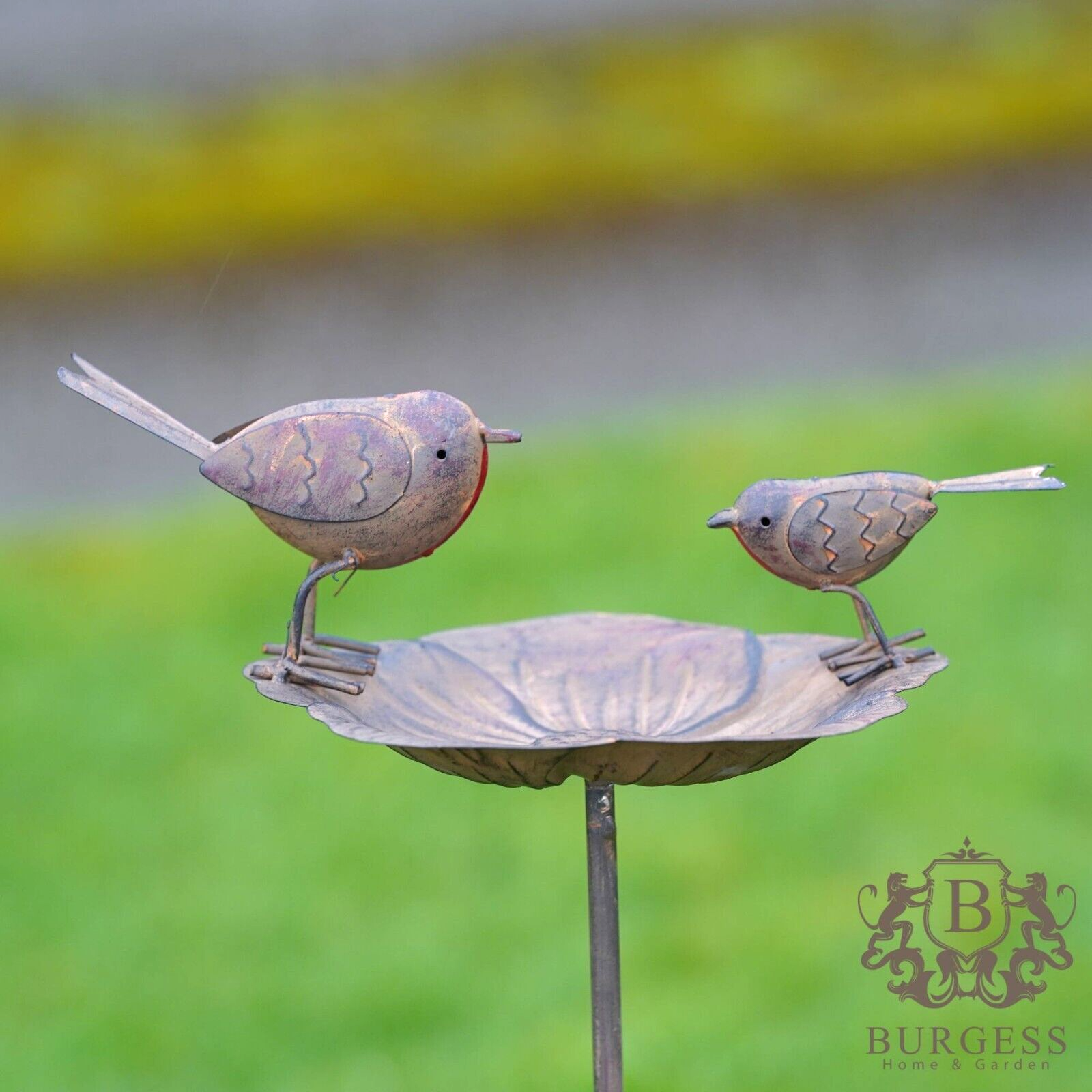 Robin on Flower Bird Feeder Bath | Large Metal Robins Garden Ornament Outdoor