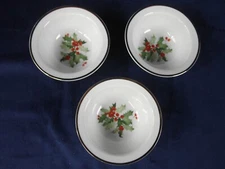Pottery Barn Holly Berry Fruit Dessert Bowls Set of 3