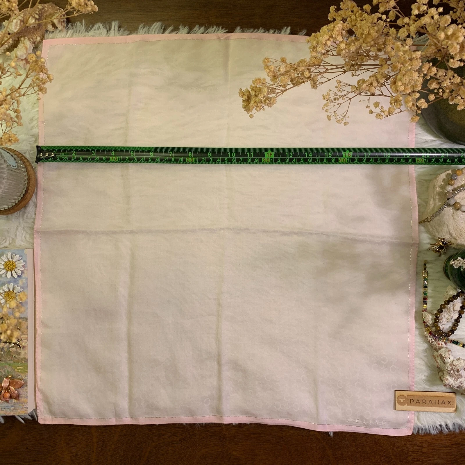 CELINE   Authentique   19 x 19 pouces   Coton le plus fin   Foulard carré   Tissé jacquard