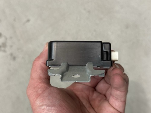 2011-2020 Toyota Sienna Tire Pressure Monitor Receiver Module OEM 89760-08020 - Picture 7 of 7