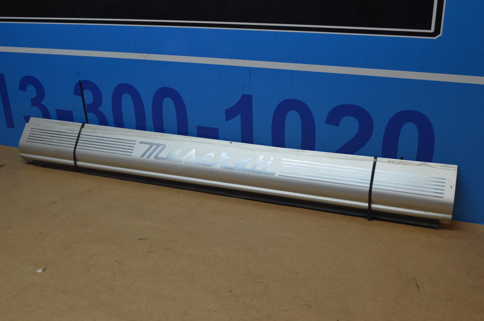 2004 M138 MASERATI M138 GT COUPE LEFT & RIGHT DOOR STEP SILL RUNNER BOARD PAIR