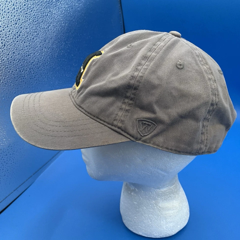 Boné boné caminhoneiro inverno App State Mountaineers NCAA Strapback - Imagem 4 de 4
