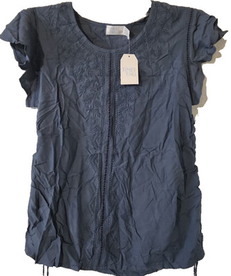 NWT - Time & Tru Women's Embroidered Flutter Sleeve Top - Size L