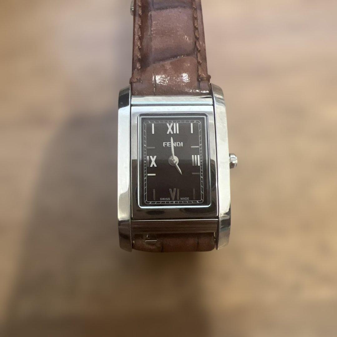 FENDI Women’s Rectangular Brown Leather Watch Swi… - image 2