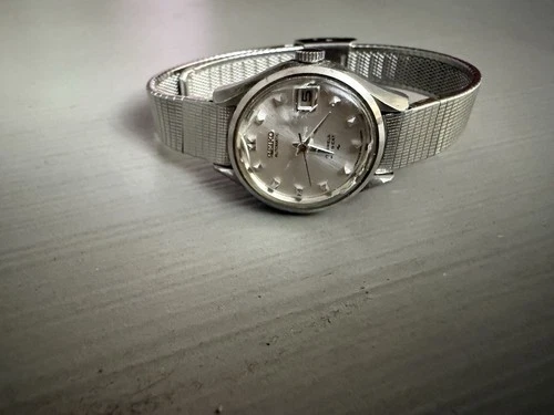 Timex Women’s Vintage Watch