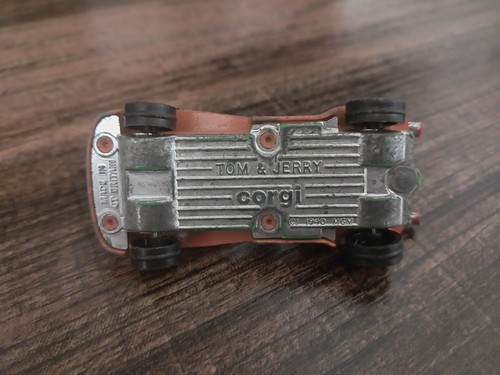 Vintage Corgi Mgm Tom And Jerry Diecast Car 38 Jerry Cannonball Racer - Picture 4 of 4