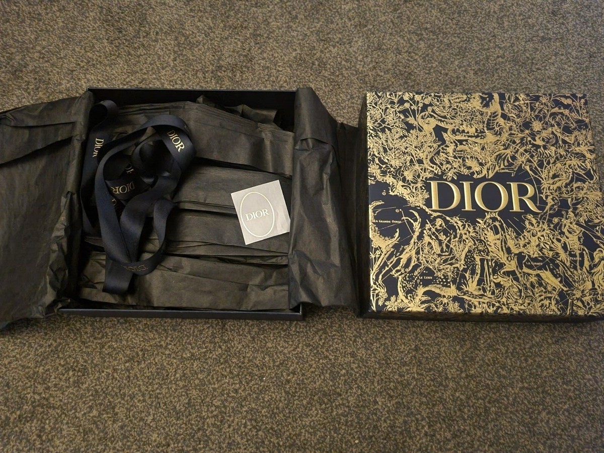 Dior ギフトボックス 中身有り　sauvage Dior ギフトボックス 中身有りsauvage