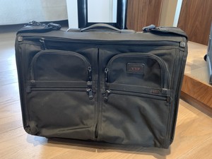 tumi suit cover