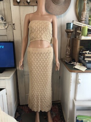Woman s Knit Top And Skirt Size M Design By Freshman 1996