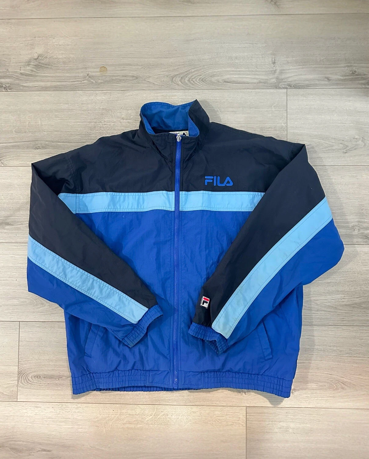 Vintage 90s Fila Blue Lightweight Windbreaker Full Zip Embroidered Large