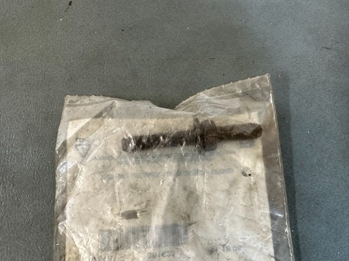 Ford OEM NOS N801648-S Exhaust Manifold Stud 1997-2003 Ford E-150 4.2L V6 - Picture 3 of 3