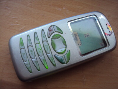  EINFACHES BILLIGES RENTNER SAGEM MYX-2 EINFACHES TELEFON AUF ASDA, T-HANDY, VIRGIN, EE