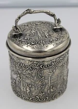 Storck & Sinsheimer Hanau 800 Silver "German Sterling" Cherub Repousse Round Box