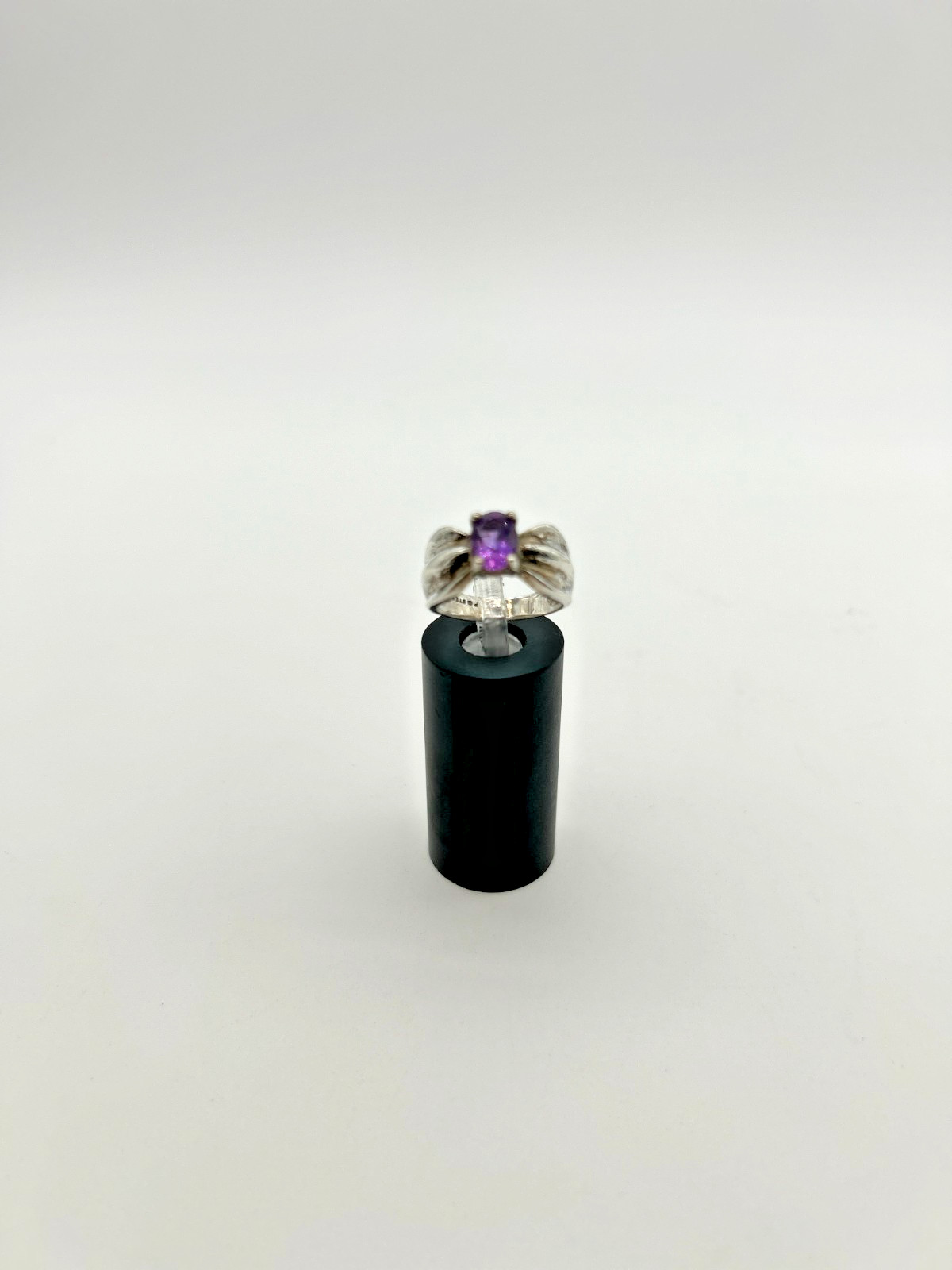 Unsigned Sterling Silver Amethyst Ring Cocktail S… - image 1