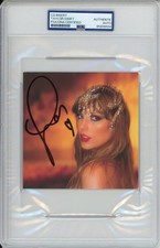 SIGNED CUTE HEART TAYLOR SWIFT LIFE OF A SHOWGIRL PICTURE PSA DNA COA AUTOGRAPH