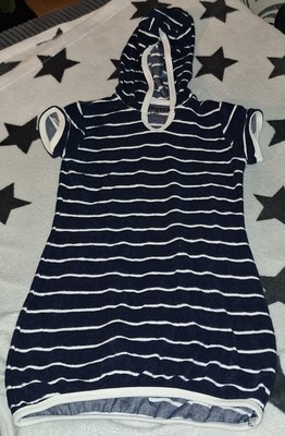 Kapuzenkleid Größe 110 von Reima, nur einmal getragen 