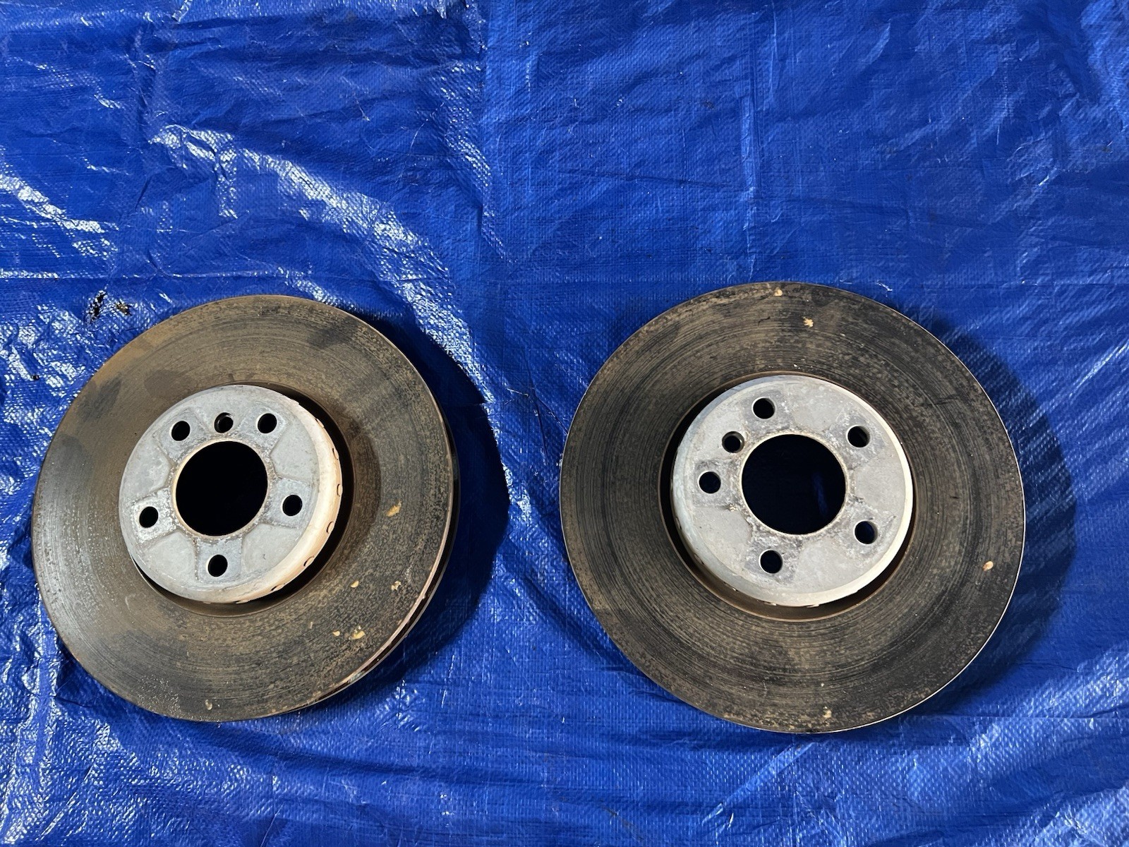 2011 - 2016 BMW 550i F10 5 SERIES FRONT LEFT RIGHT BREMBO DISC BRAKE ROTORS OEM