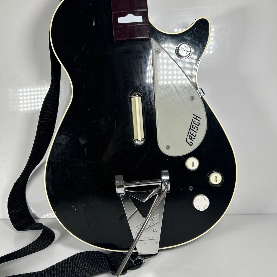 Xbox One Rock Band 4 - Fender Stratocaster Guitar -Wireless Only - Image 2 of 4