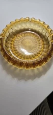 VINTAGE AMBER GLASS ASHTRAY WITH RUFFLED EDGE, MID-CENTURY MODERN DECOR