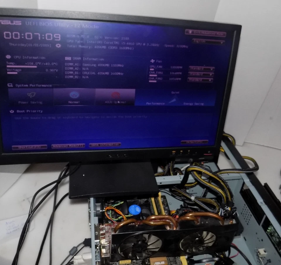 PowerColor AX6870X2 2GBD5-2DHG dual-GPU graphics card DVI, HDMI, DP, GAMING GPU - Image 3 of 4