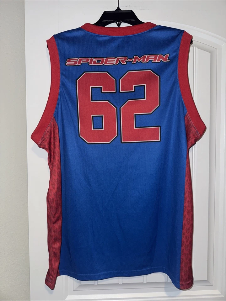 Camiseta deportiva de baloncesto The Amazing Spider-Man 2 Marvel XL roja azul Avengers Marvel Co Foto 2 de 4