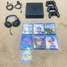 PlayStation 4 Bundle | 3 Controllers | 7 Games | Headset