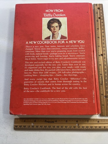 Betty Crocker Cookbook Vintage 1982 Menu Dinner Party House Wife Kitchen Baking - Foto 5 di 24