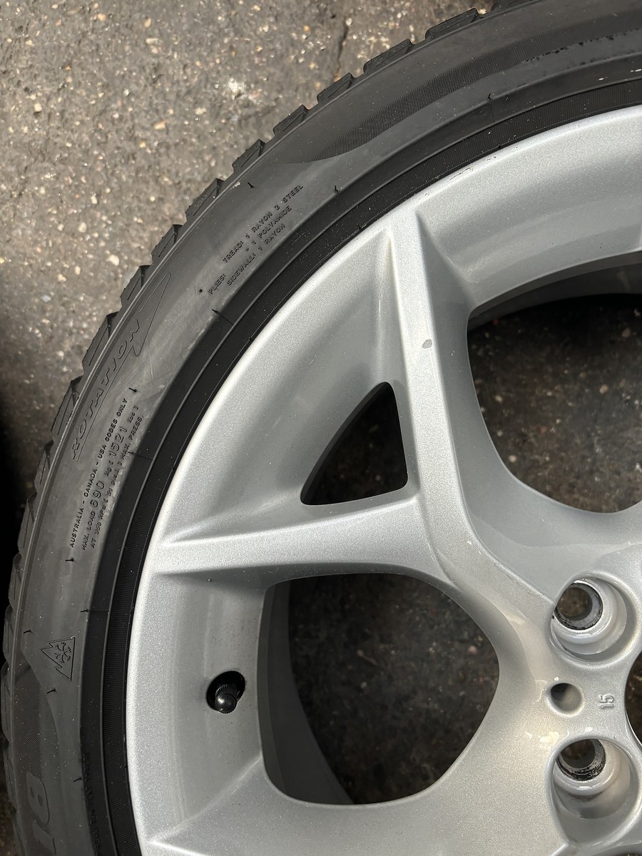 4 Original BMW Winter Wheels Styling 322 225/45 R18 95H X1 4 Original BMW Winter Wheels Styling 322 225/45 R18 95H X1