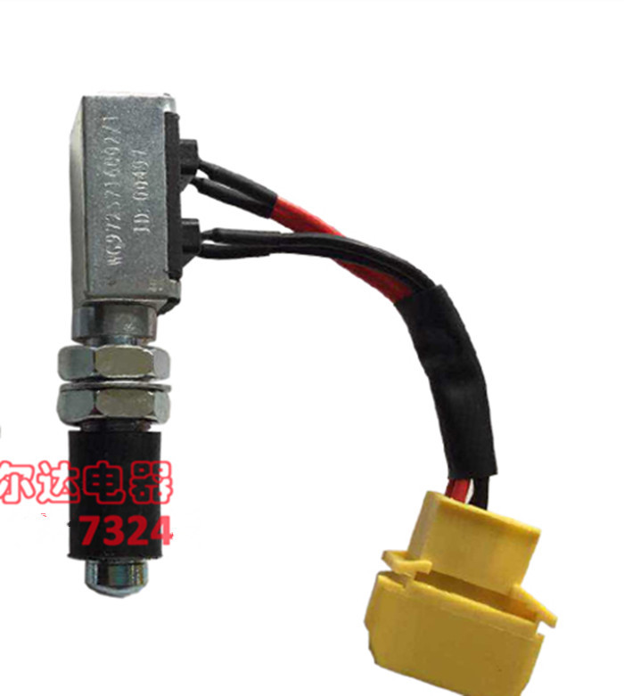 1 PCS New WG9725716002/1 Brake Light Switch For Howo A7 | eBay 1 PCS New WG9725716002/1 Brake Light Switch For Howo A7 | eBay