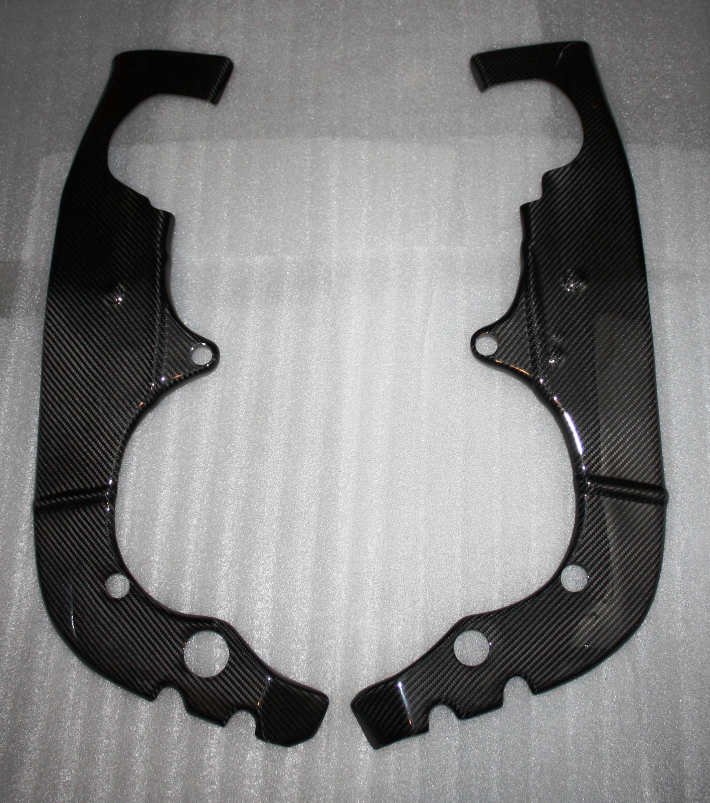 Protection cadre Yamaha R1 2007 2008 carbone brillant contre les rayures de bottes