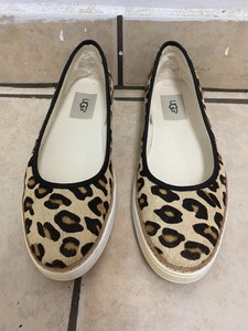 ugg slip on tennis shoes