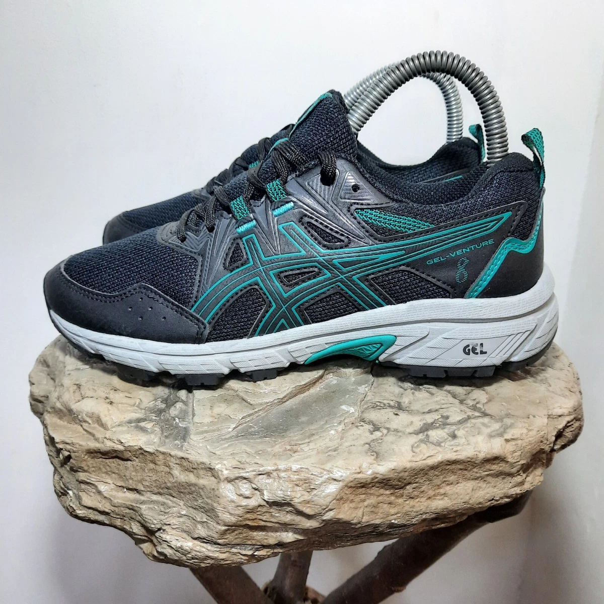 Gel store venture 8