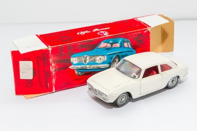 Mercury Alfa Romeo Giulia GT Sprint 40 No Dinky No Politoys