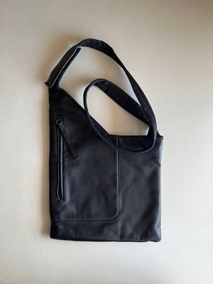 Authentic prada Archive crossbody Sling Bag FW1999 Nylon black 