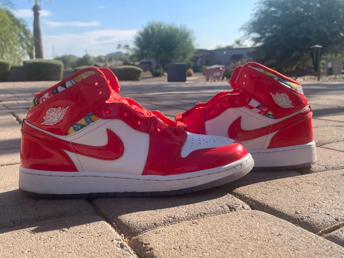 Jordans youth size 7 top