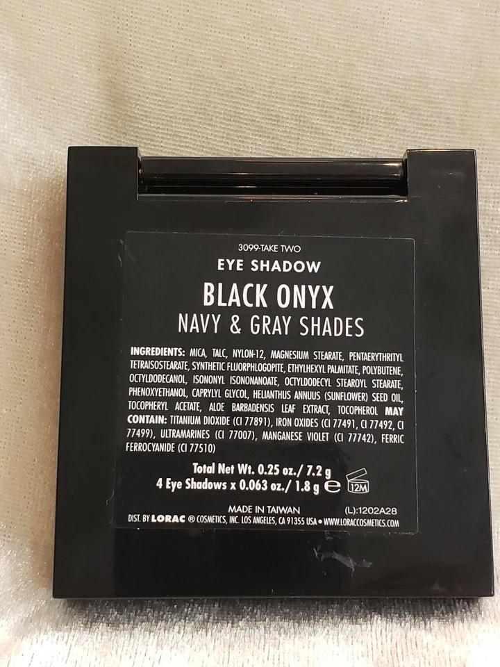 Sombra de ojos LORAC cuádruple NEGRO ONYX tonos azul marino y gris 0,25 oz 7,2 g NUEVA rara Foto 2 de 4