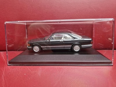 Ultra Rare AUTOART 5611 Mercedes 500 SEC 1989  1/43 MIB in replacement cabinet