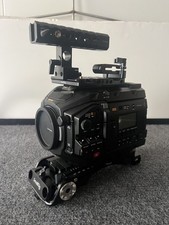 blackmagic ursa mini pro 4.6k g2 W/ extras (s...