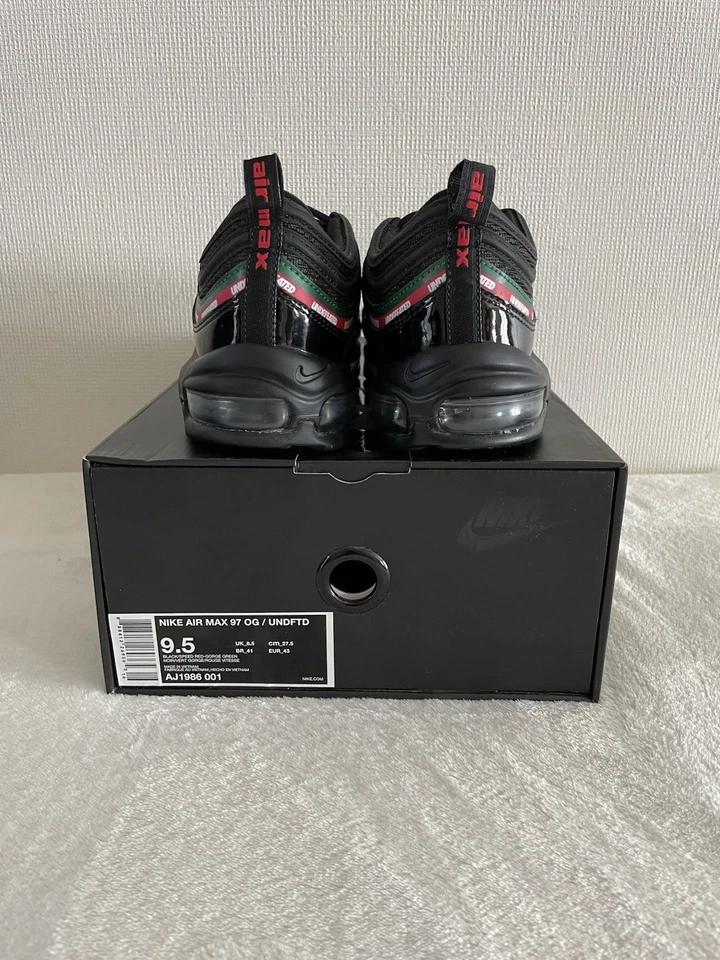 Air max 97 Undefeated Black 9.5 US / 43 EU - Photo 2/4