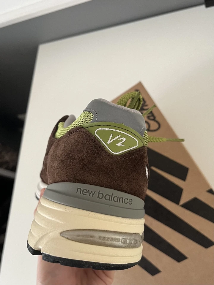 New Balance 991v2 Danielle Cathari Kith Reverse Matcha 44 1/2 - Photo 3/4