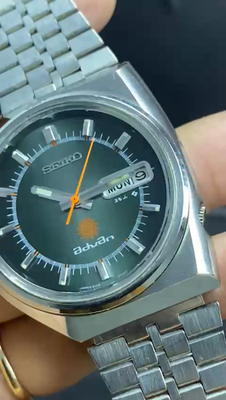 シ*ー様 SEIKO ADVAN 6106-7551 RARE Seiko Advan Halfmoon Day Date Automatic 6106-7551 Green Dial