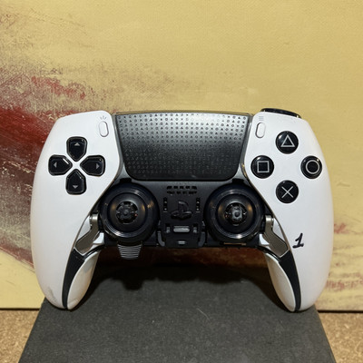Sony PlayStation 5 DualSense Edge Wireless Controller - Parts or Repair UNTESTED