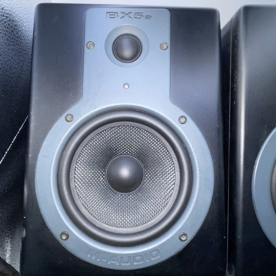 Pair of M-Audio Studiophile BX5a Deluxe Studio Monitors Speakers, Home Recording - Image 2 of 4