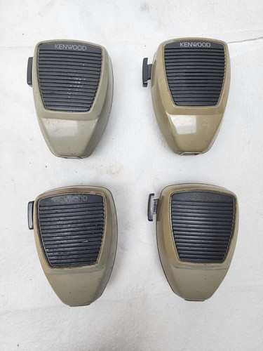 LOT OF 4 KENWOOD DYNAMIC MICROPHONE MODEL IMPEDANCE 600 - NO CORDS