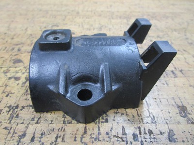 OEM* 0800 Mercury Quicksilver Lower Engine Clamp 8186442 | eBay