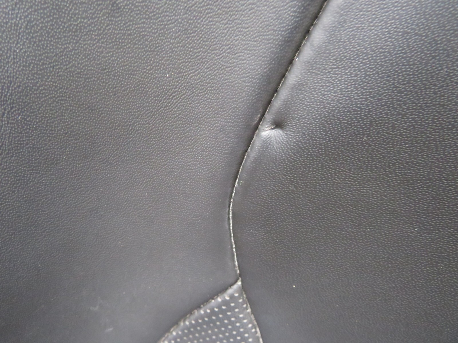 Ferrari Portofino, RH, Right, Front Seat, Worn Leather, Used