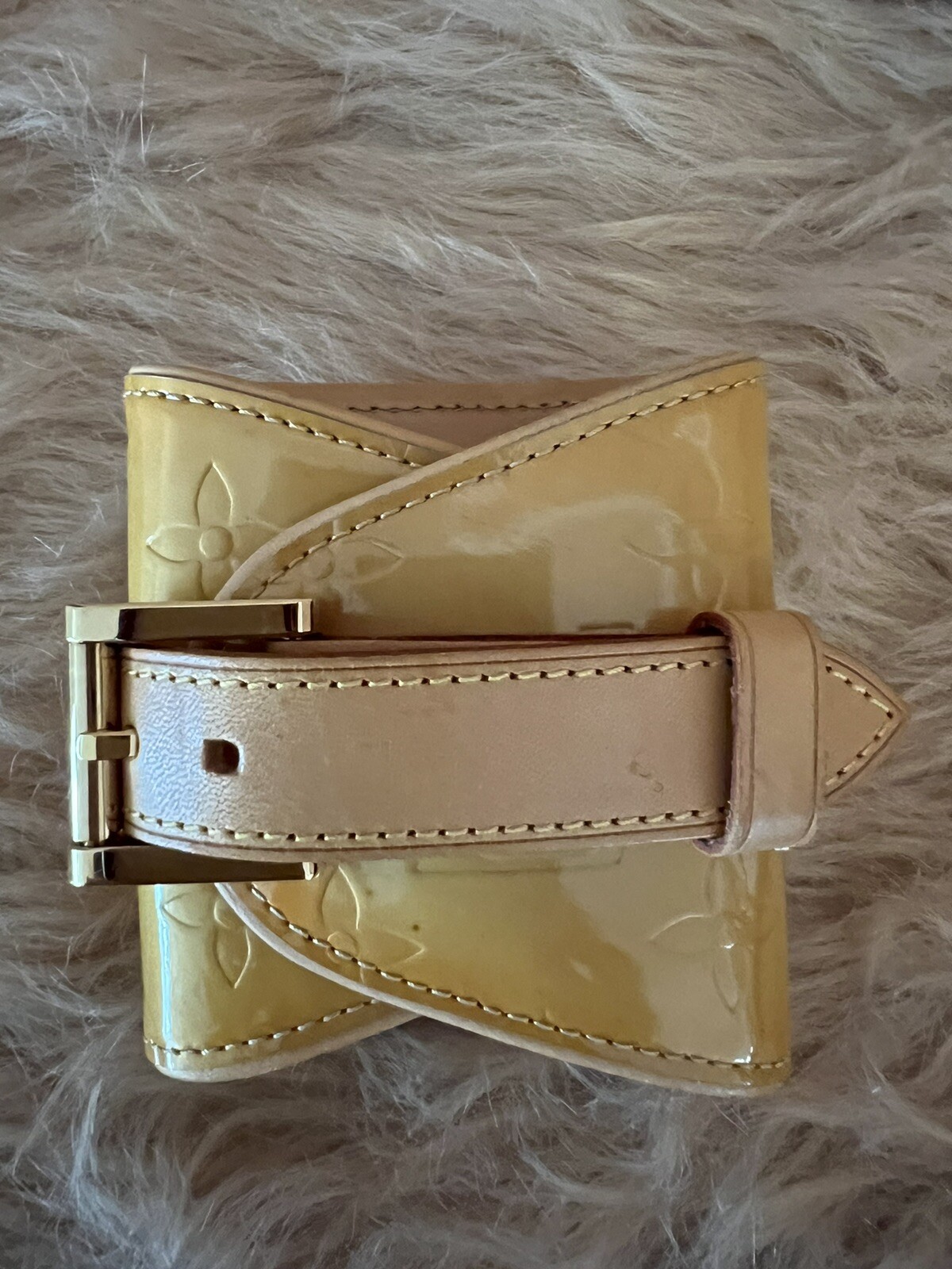 Authentic Louis Vuitton Mustard Yellow Vernis Lafayet… Gem