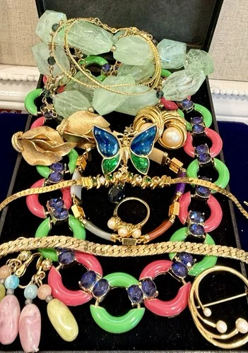 Vintage Estate Costume Jewelry Lot! SARAH COV, MONET and more!