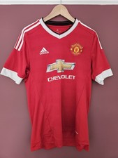 Manchester United 2015 / 2016 Home Shirt Size Medium - Man Utd