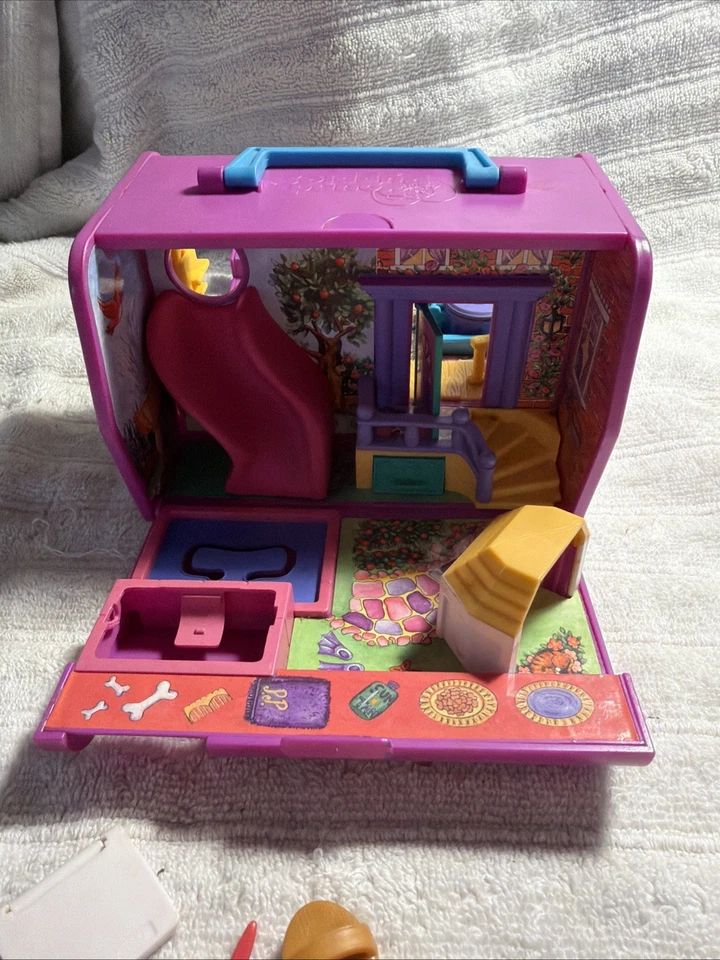 Mini juego Pound Puppies Paradise Alley 1995 (púrpura) - Galoob Foto 4 de 4